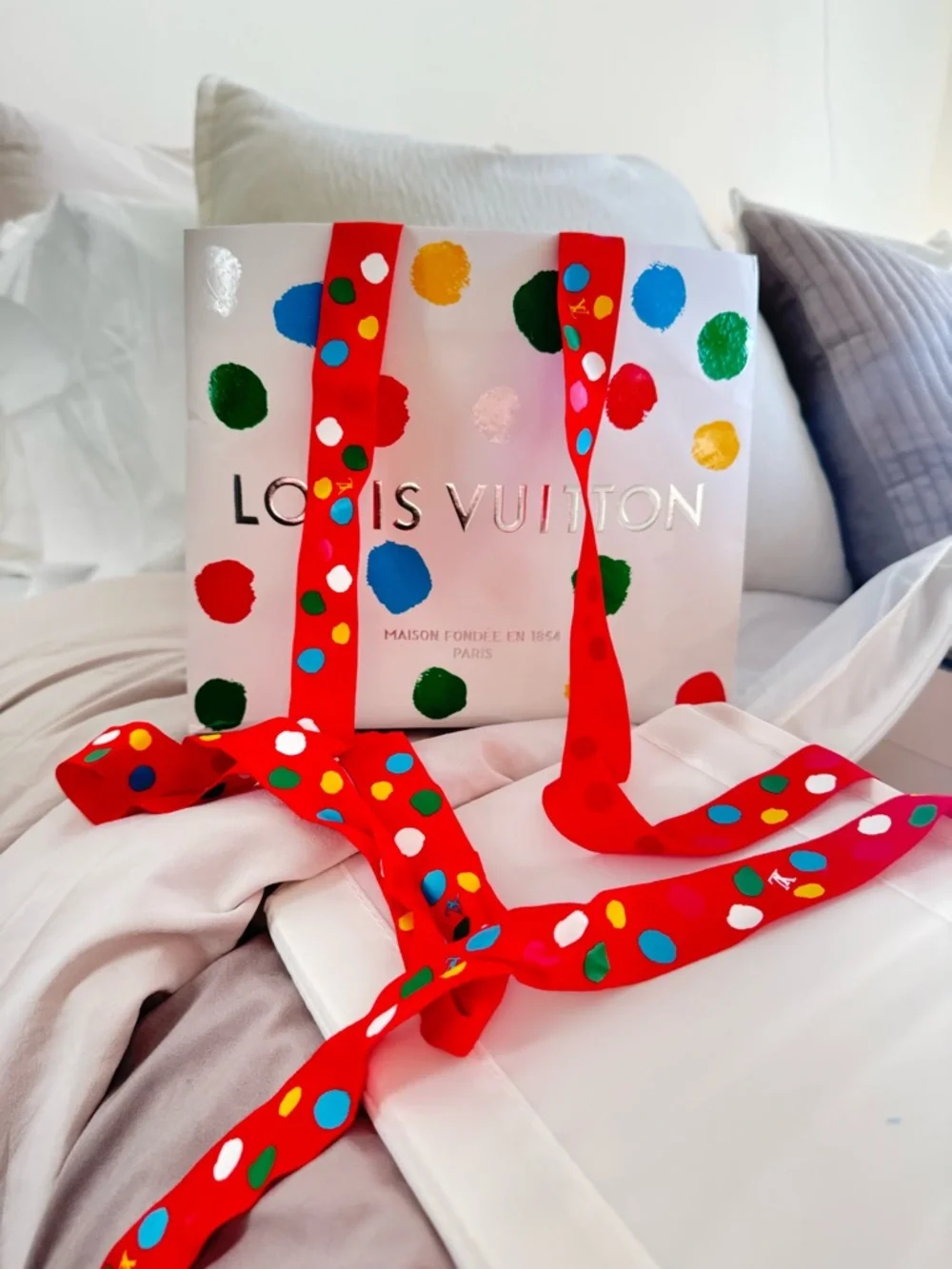 Louis Vuitton Multicolor Polka Dot yayoi kusama collection